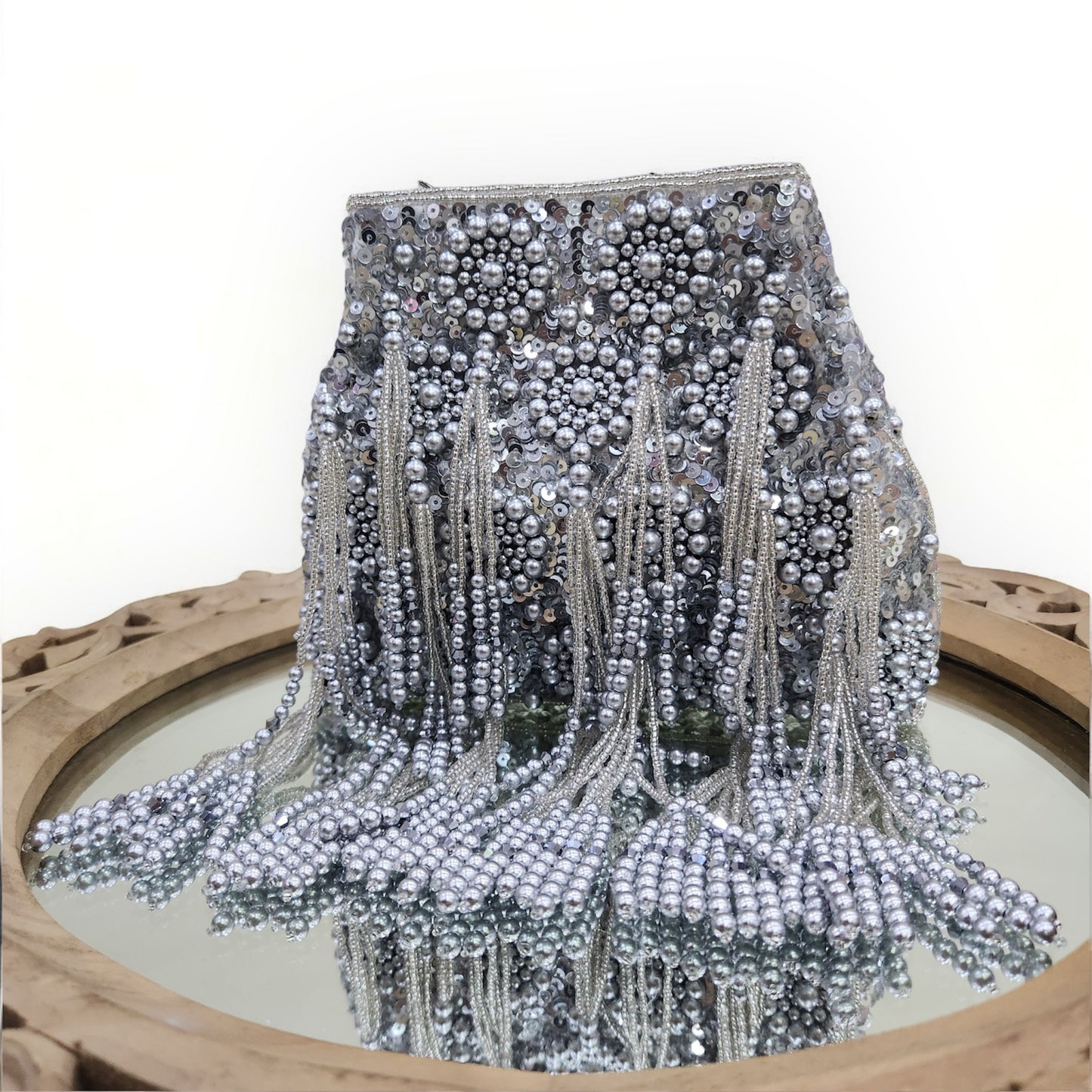 Sheen Silver Pearl Potli