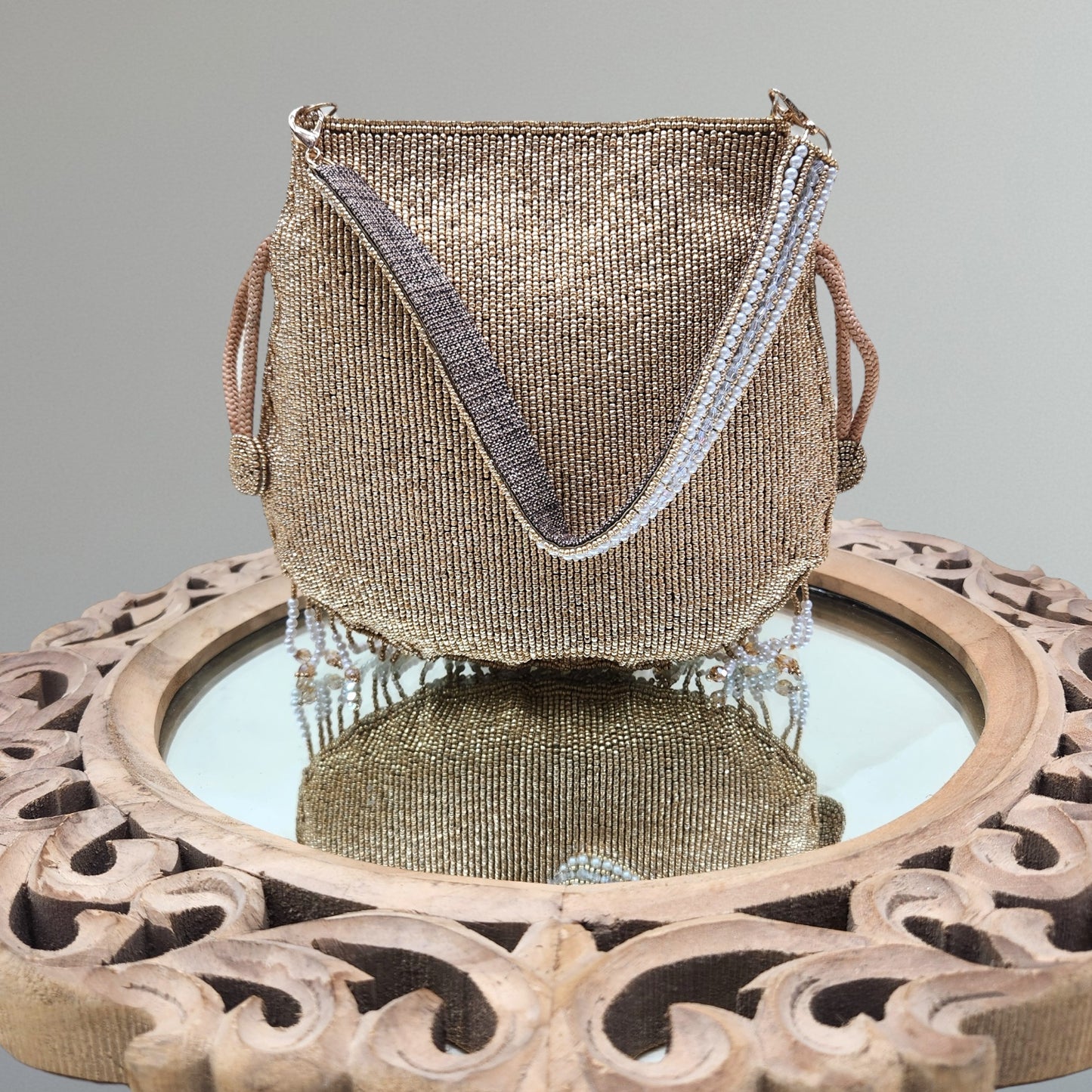 Nayraa Gold Rhinestone Potli