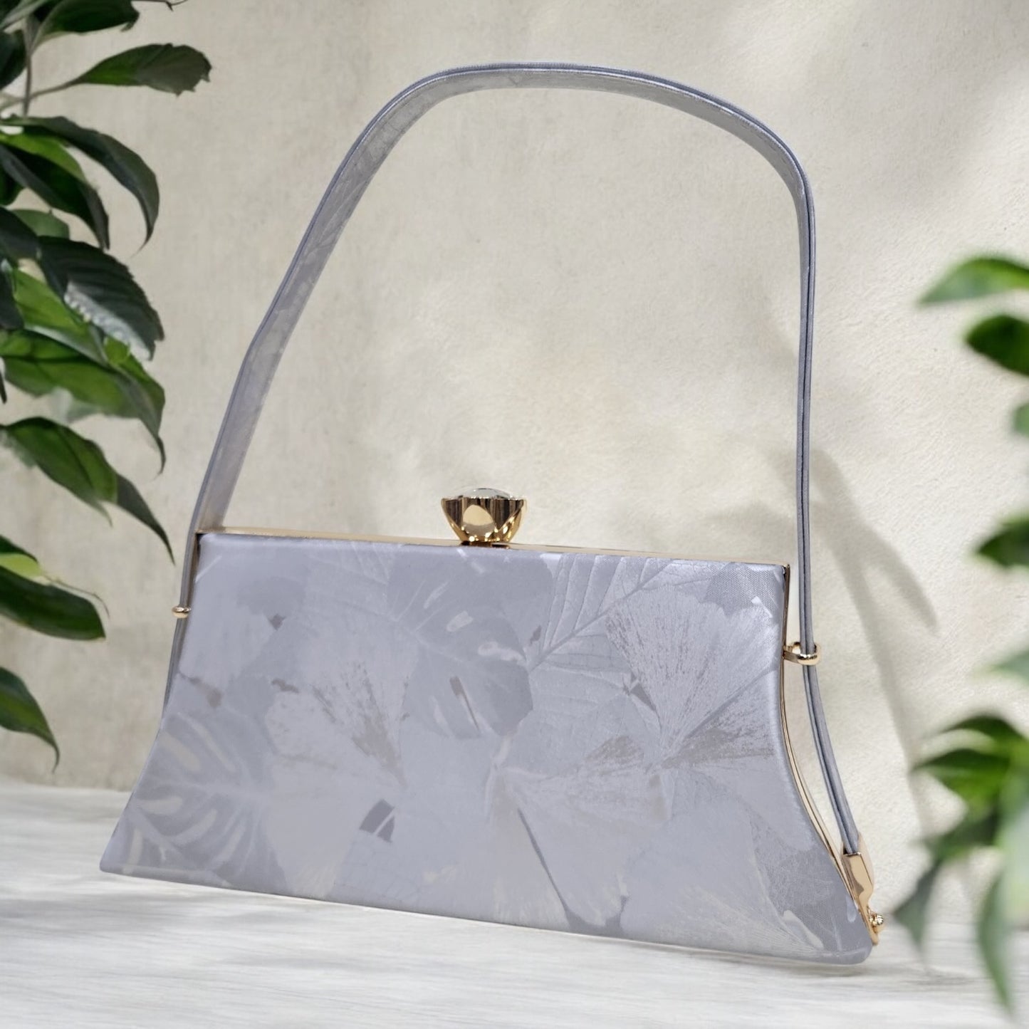 Trapezio Floral Silver Box Clutch