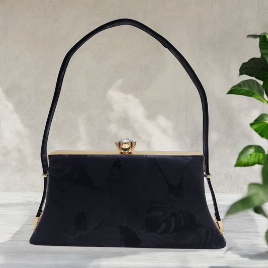 Trapezio Floral Black Box Clutch