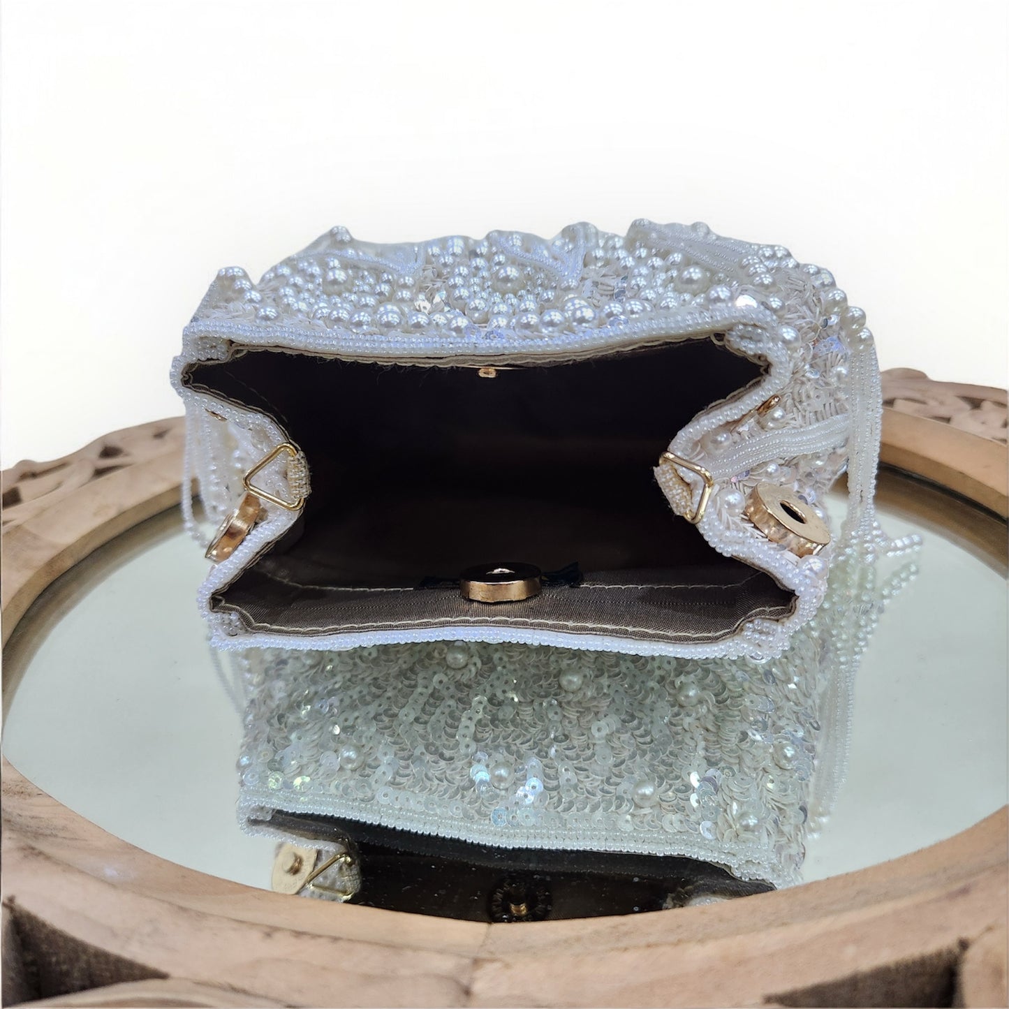 Sheen Ivory Pearl Potli