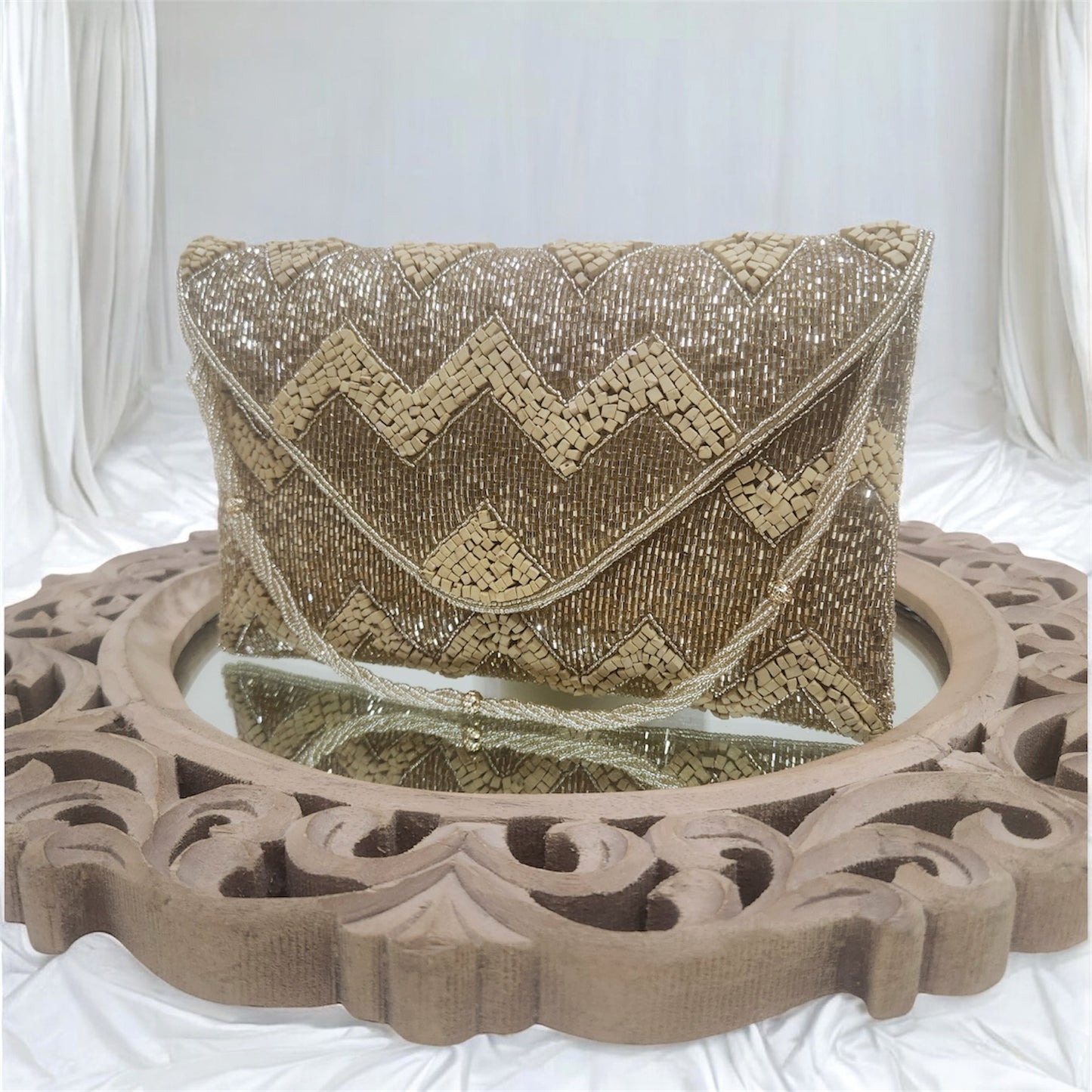Leher Gold Envelope Clutch
