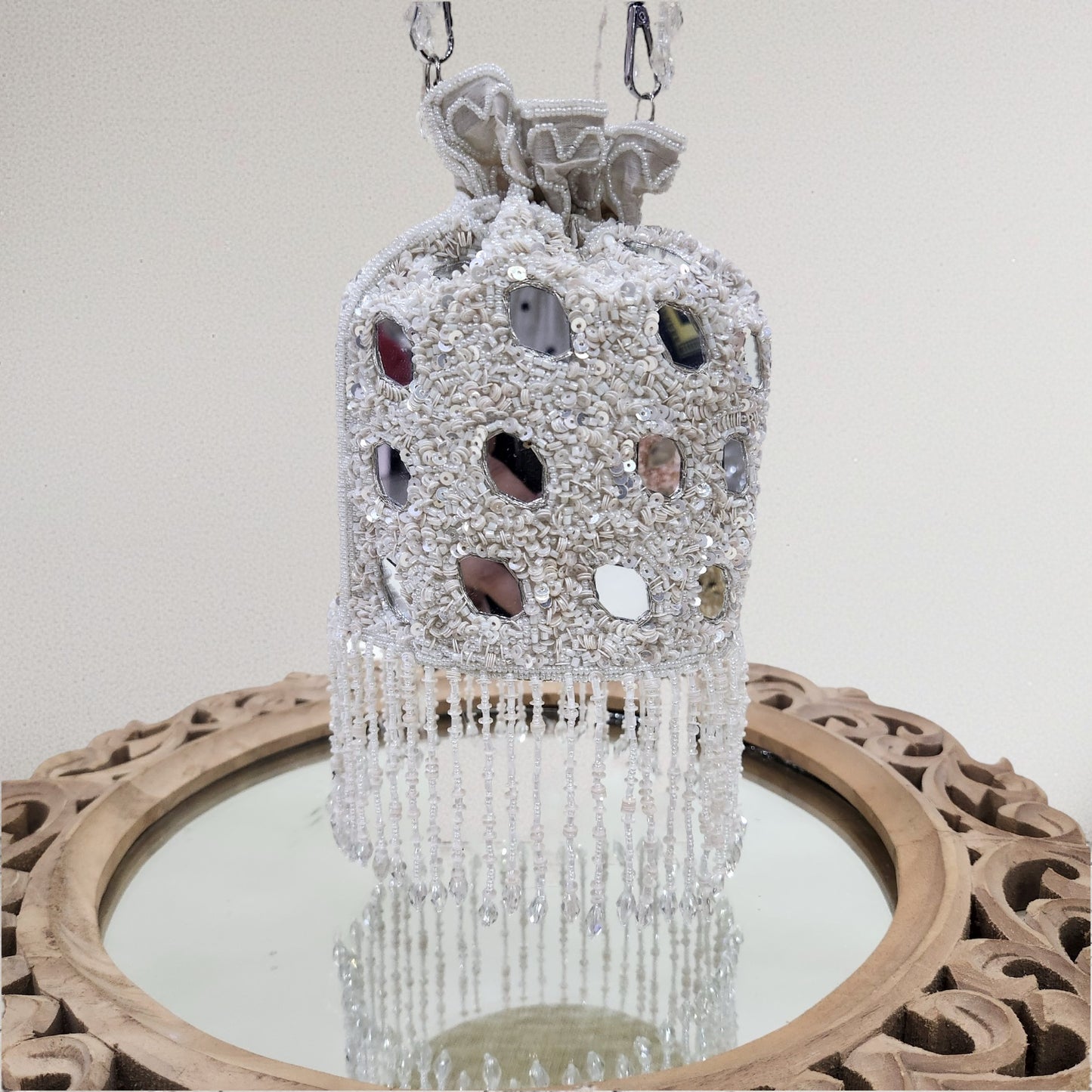 Jhalak White Mirror Potli