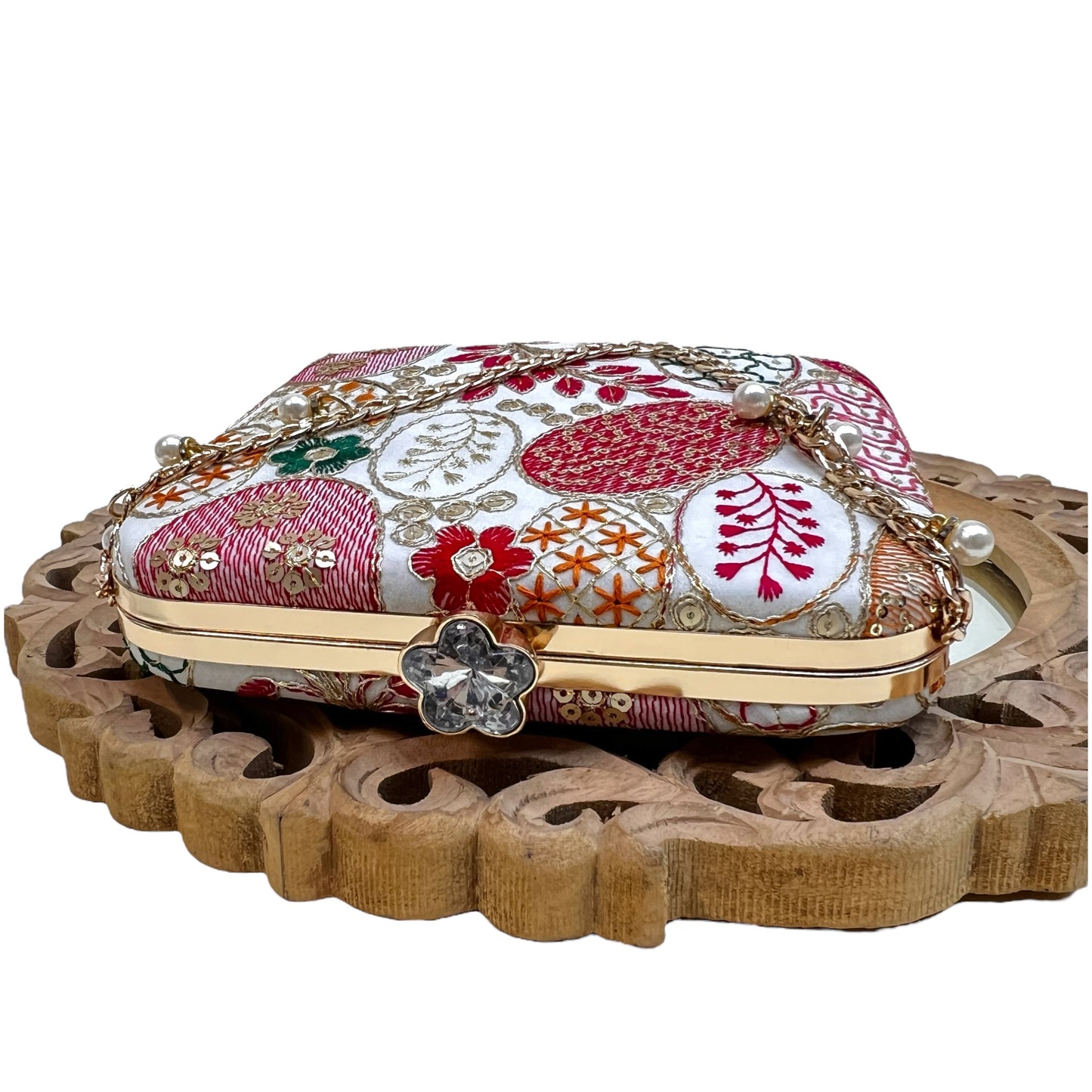 Jashn White Box Clutch
