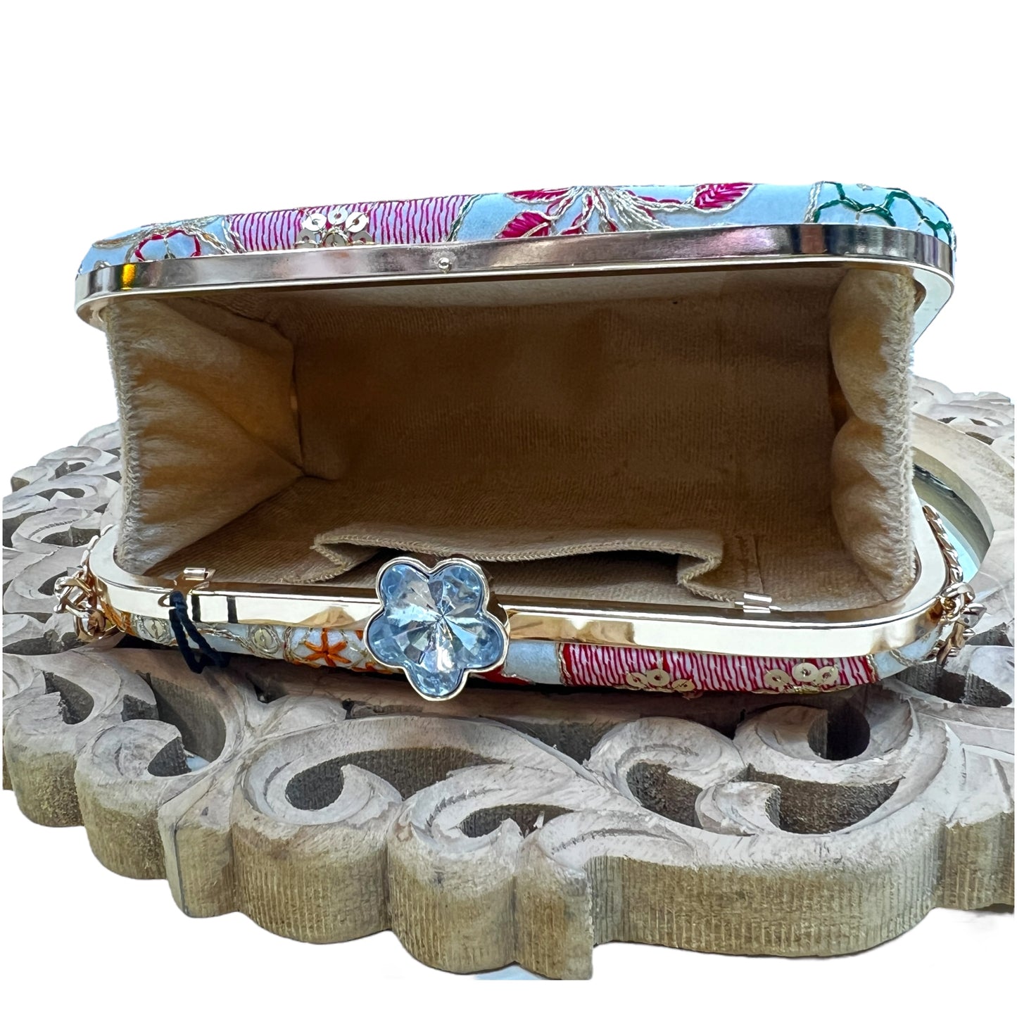 Jashn White Box Clutch