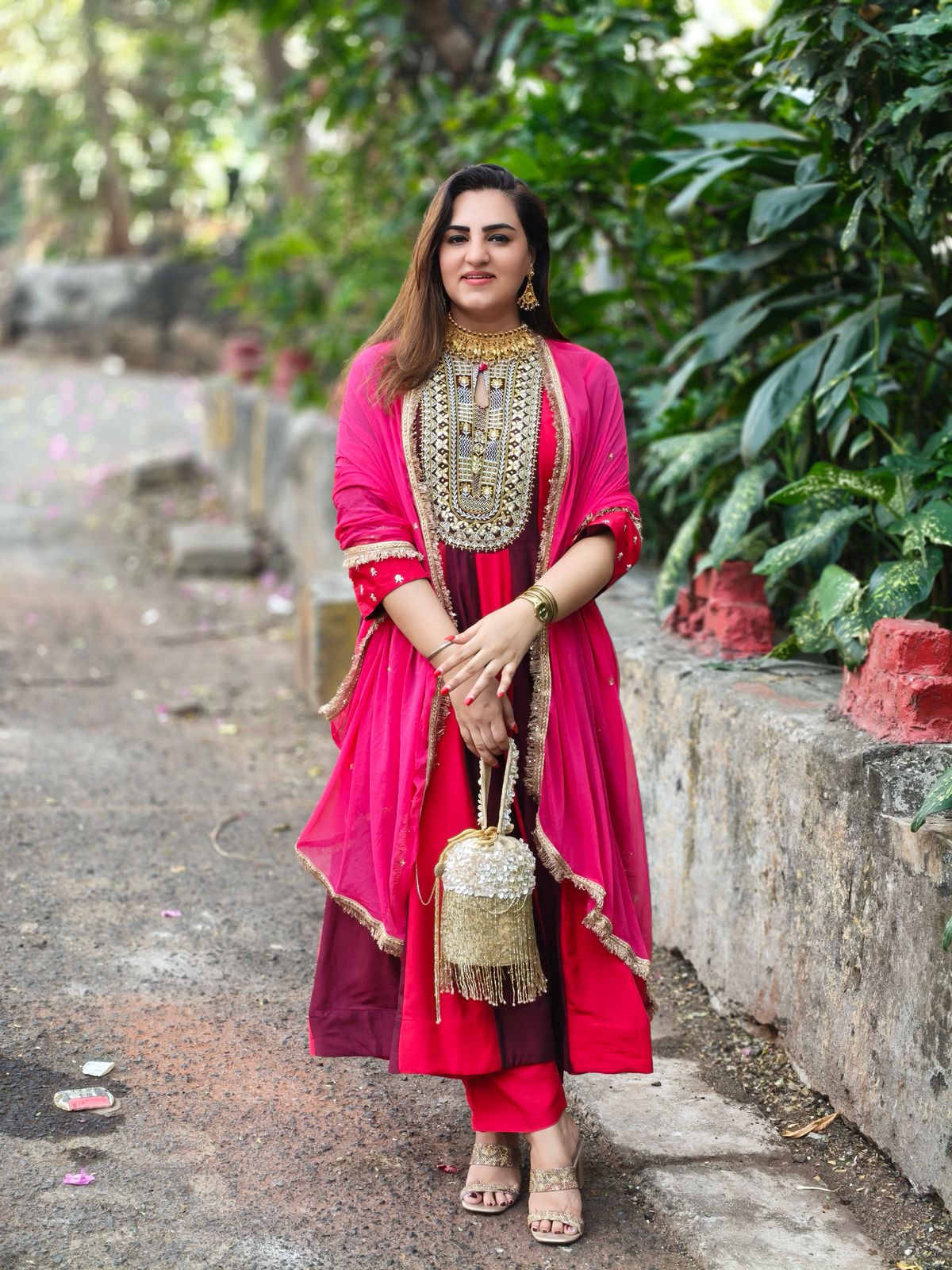 Pushp Mala Rose Gold Potli